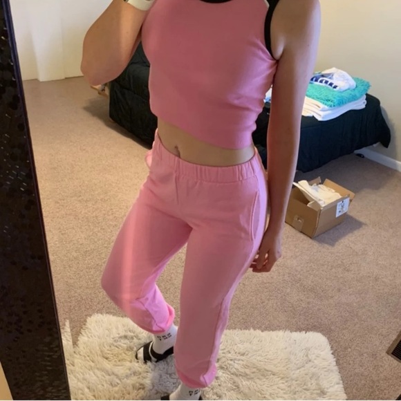 Bubblegum Pink Brandy Melville 